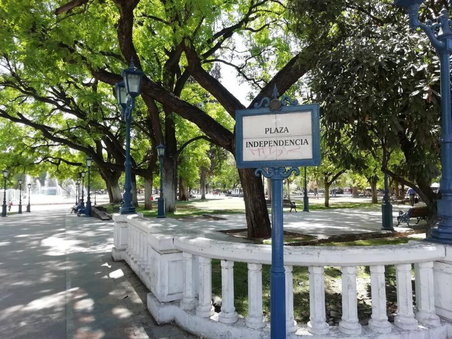 Petit Rivadavia En El Corazon De Mendoza Leilighet Eksteriør bilde