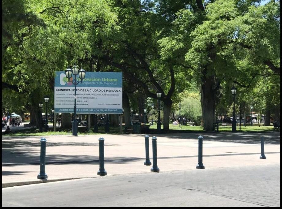 Petit Rivadavia En El Corazon De Mendoza Leilighet Eksteriør bilde